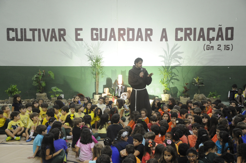 Bom Jesus Canarinhos, em Petrópolis (RJ)